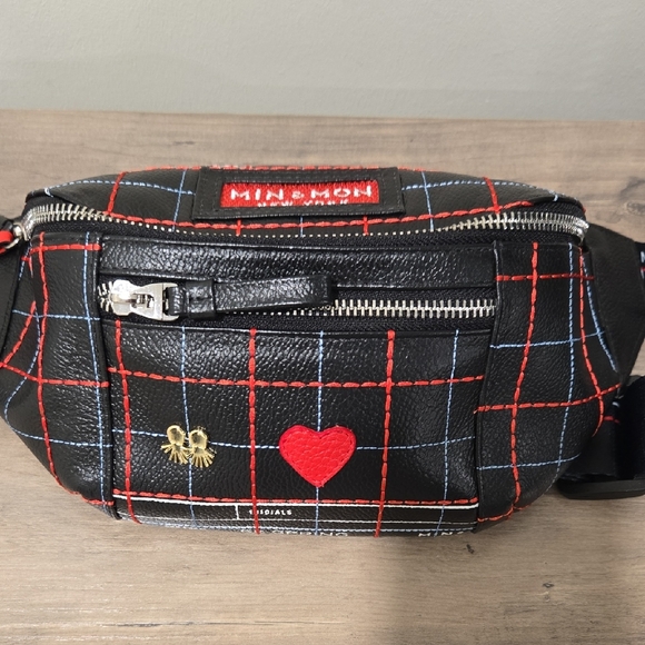 Min & Mon Harold Fanny Pack - Picture 1 of 3